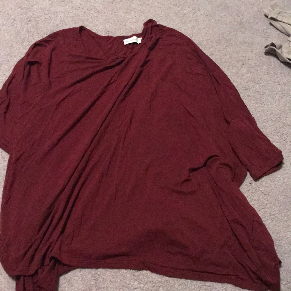 maroon 3/4th length long sleeve
